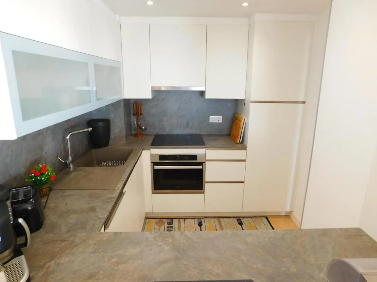 Gmid Immo Apartamento Oasis Atico Rosas Lägenhet